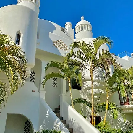 Beautiful In Paradise With Heated Pool! Apartament Playa Paraiso (Tenerife)